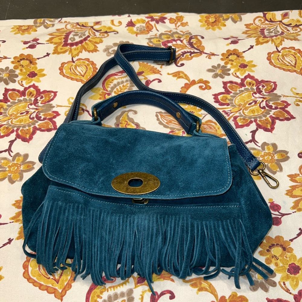 Chic Teal Suede Shoulder Bag with Fringe